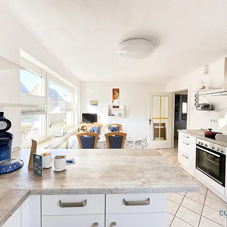 Mehaux 11 בית נופש *